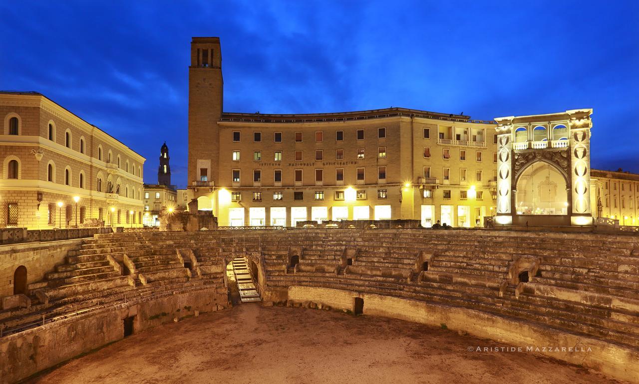 Hotel Aloisi Lecce Exterior photo